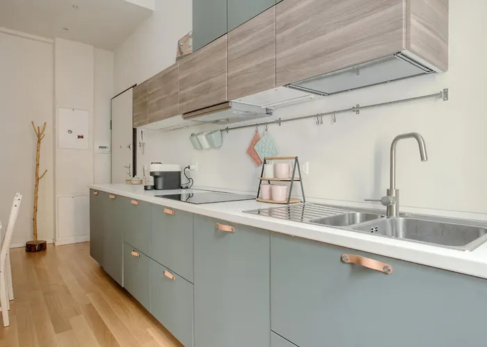 Domusmi Orombelli 16 * Milão